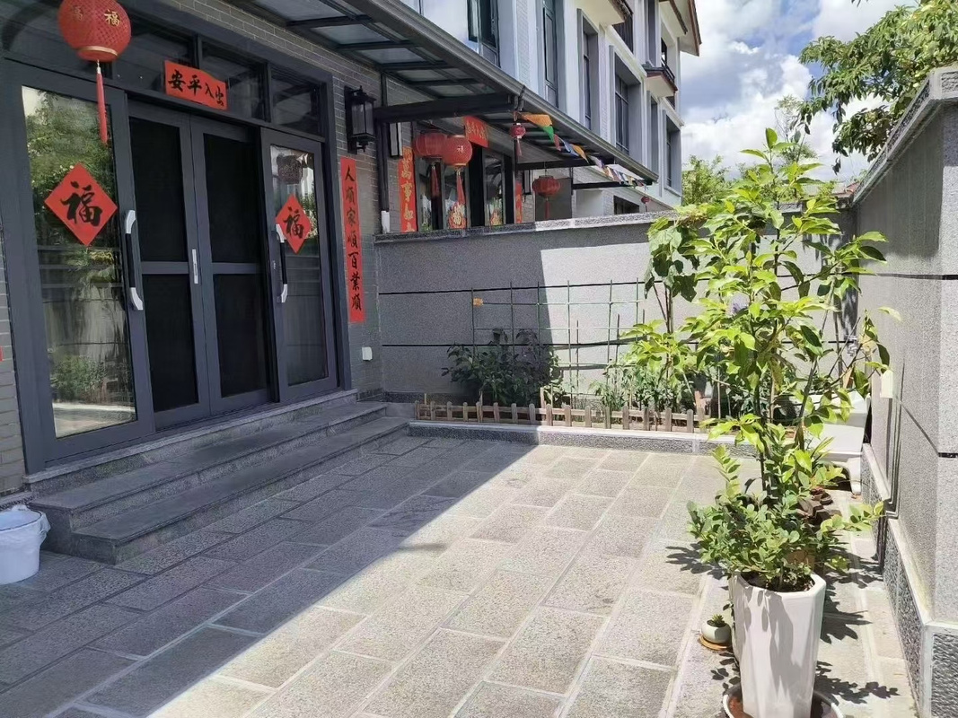 古城区老王房产咨询店